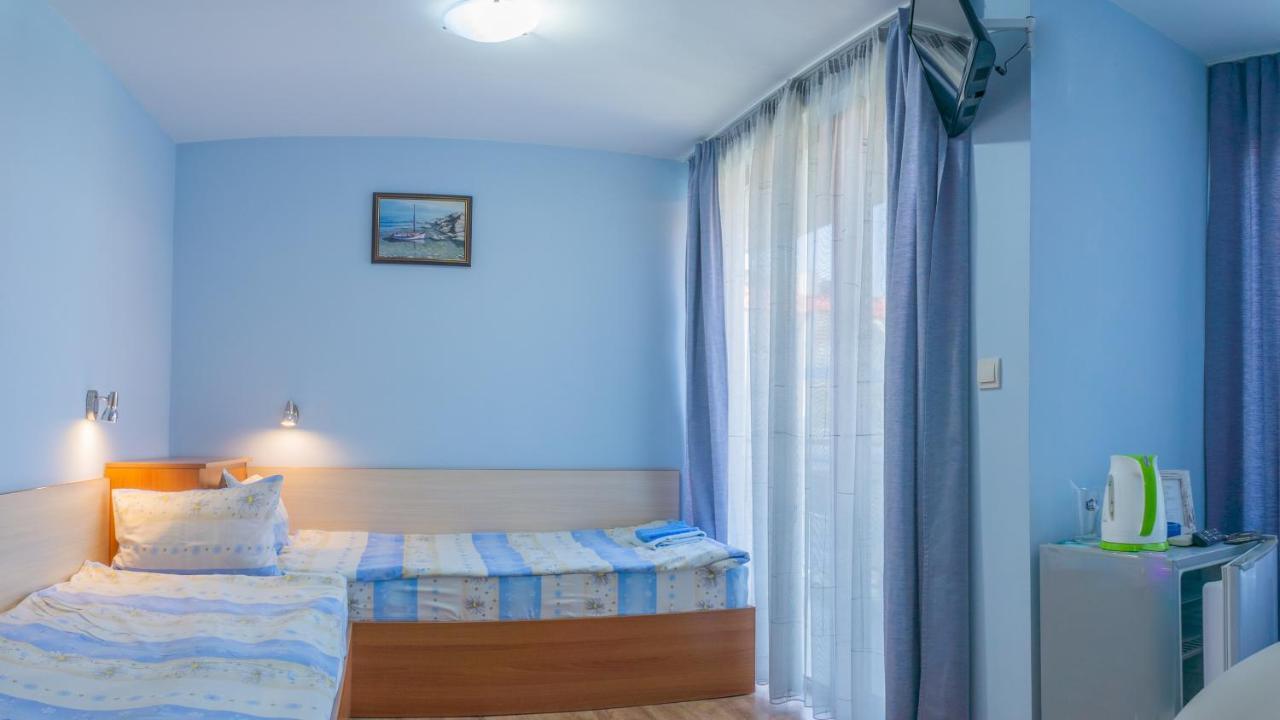 Guest House Karamihalevi โซโซโปล ภายนอก รูปภาพ