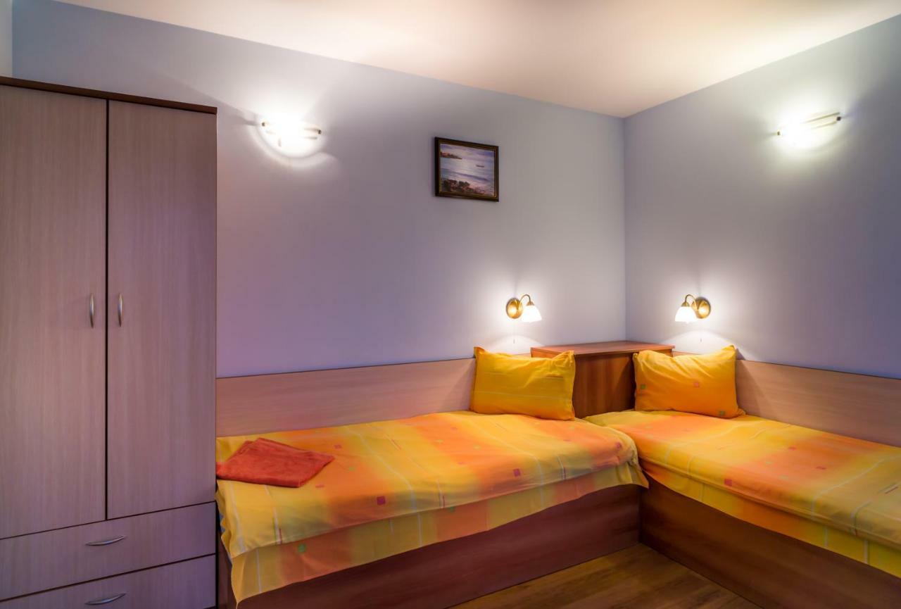 Guest House Karamihalevi โซโซโปล ภายนอก รูปภาพ
